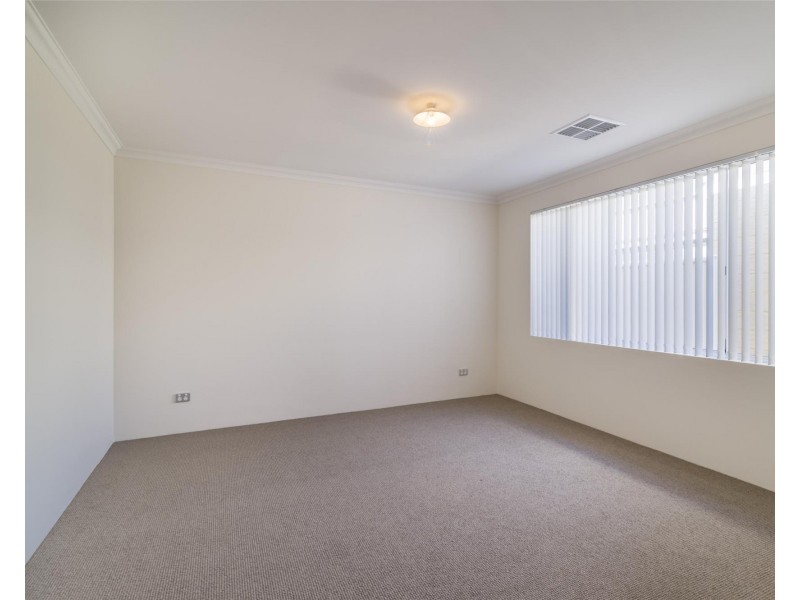 6 Scrubwren Circuit, Alkimos WA 6038