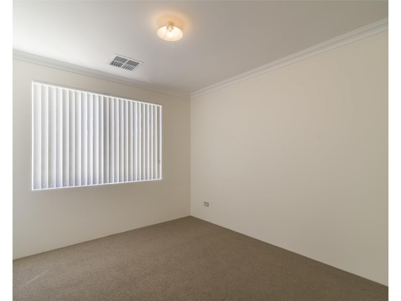 6 Scrubwren Circuit, Alkimos WA 6038