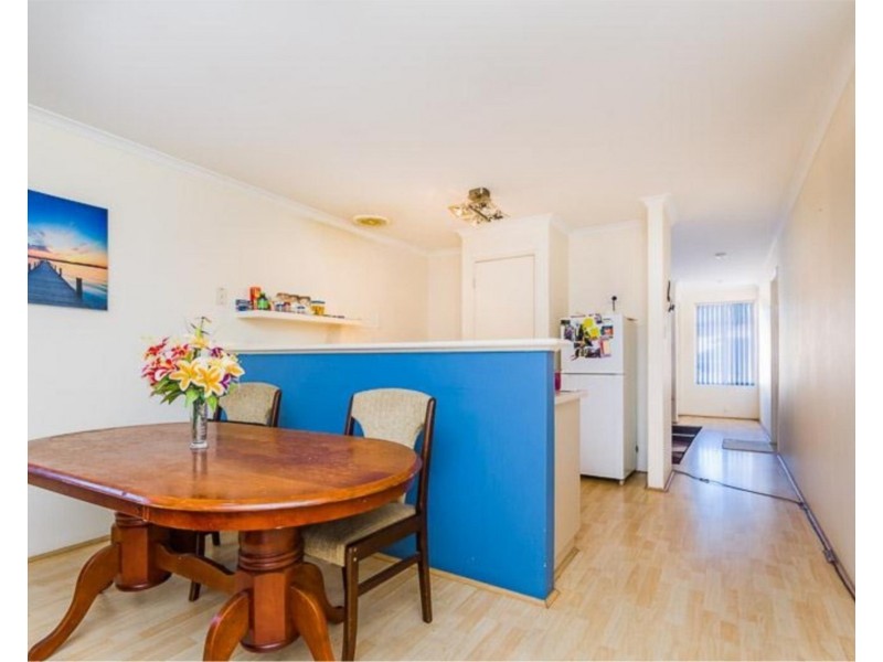 9/11 Attfield Street, Maddington WA 6109