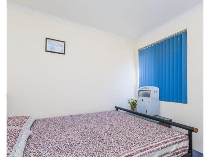 9/11 Attfield Street, Maddington WA 6109