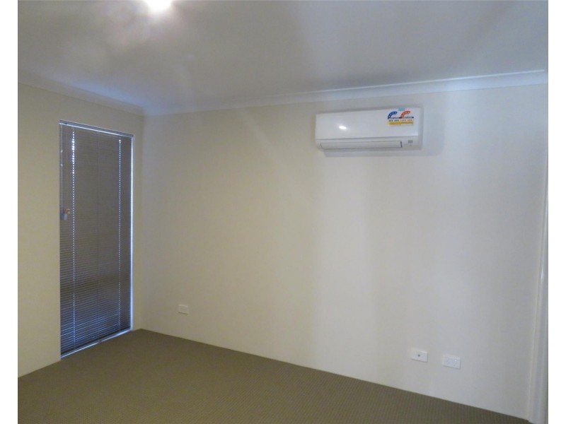 24 Glendalough Loop, Canning Vale WA 6155