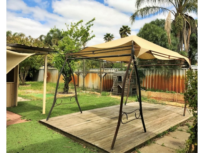 7 Congo Place, Beechboro WA 6063