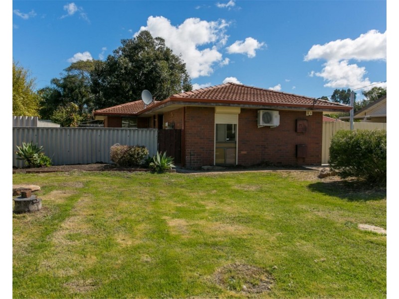 71 Weddall Road, Lockridge WA 6054