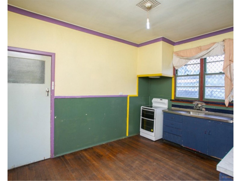 23 Beacham Crescent, Medina WA 6167