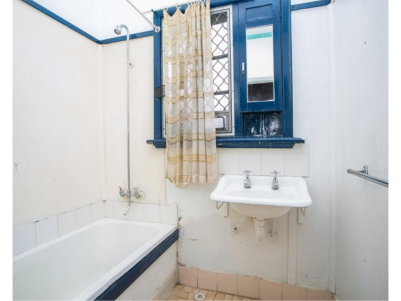 23 Beacham Crescent, Medina WA 6167