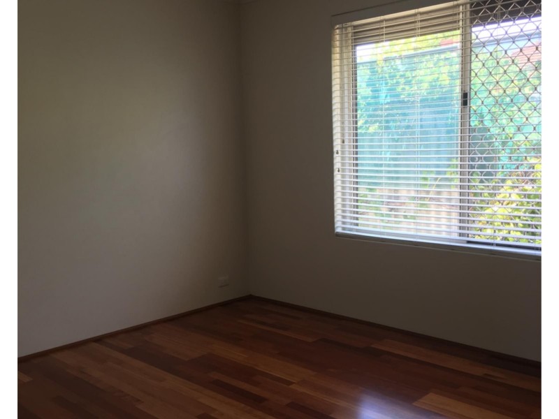 4/1 Mills Avenue, Bayswater WA 6053