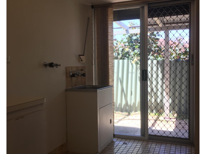 4/1 Mills Avenue, Bayswater WA 6053