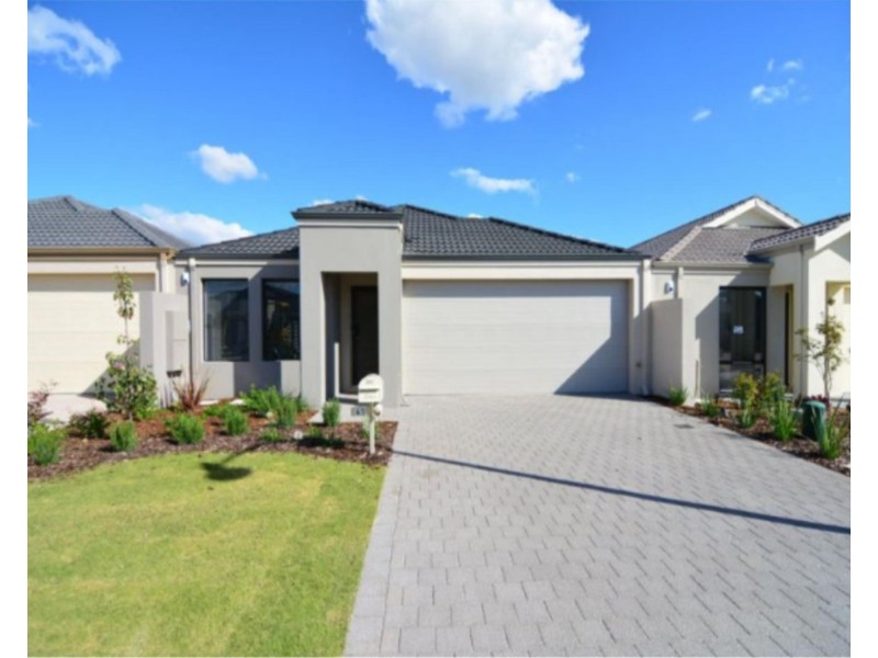 9 Blue Road, Canning Vale WA 6155