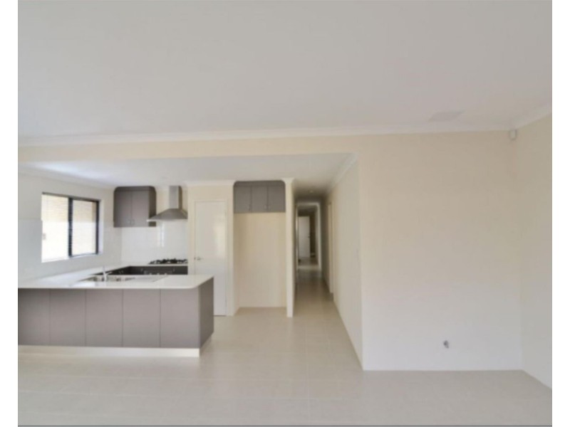 9 Blue Road, Canning Vale WA 6155