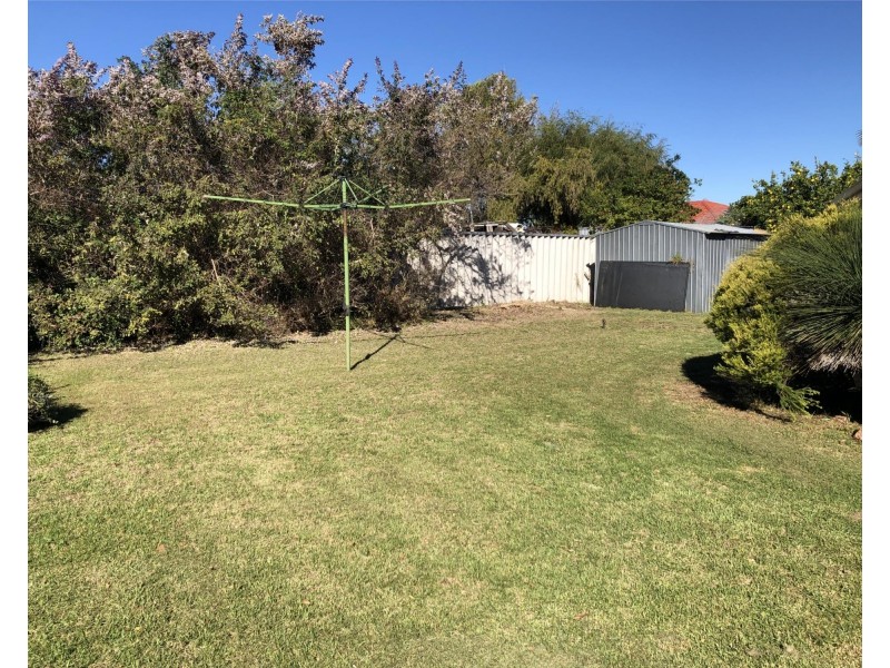 12 Cotton Place, Waikiki WA 6169