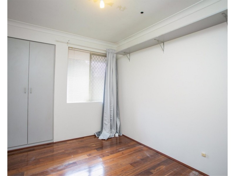 11 Nile Place, Beechboro WA 6063