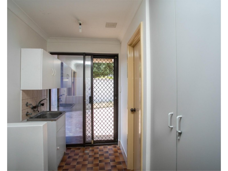 11 Nile Place, Beechboro WA 6063
