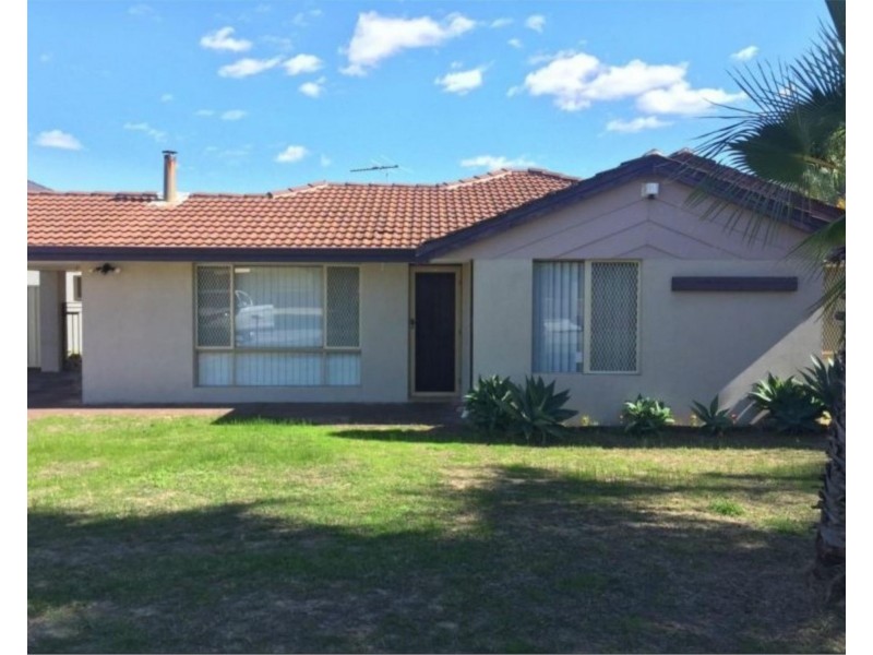 8 Duval Court, Marangaroo WA 6064