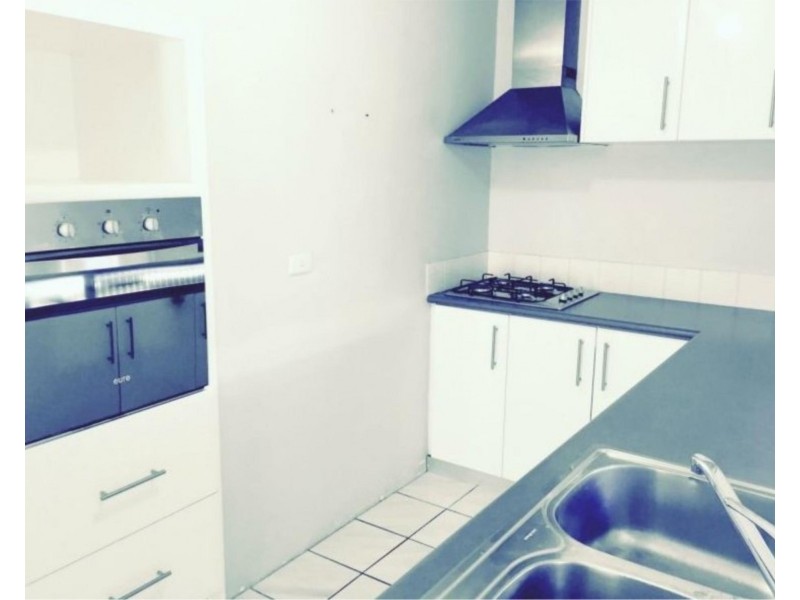 8 Duval Court, Marangaroo WA 6064