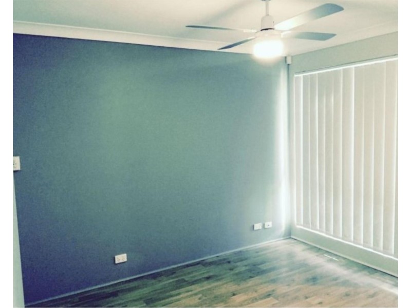 8 Duval Court, Marangaroo WA 6064