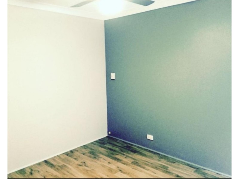 8 Duval Court, Marangaroo WA 6064