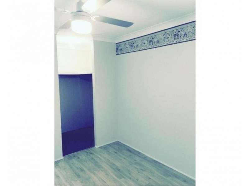 8 Duval Court, Marangaroo WA 6064