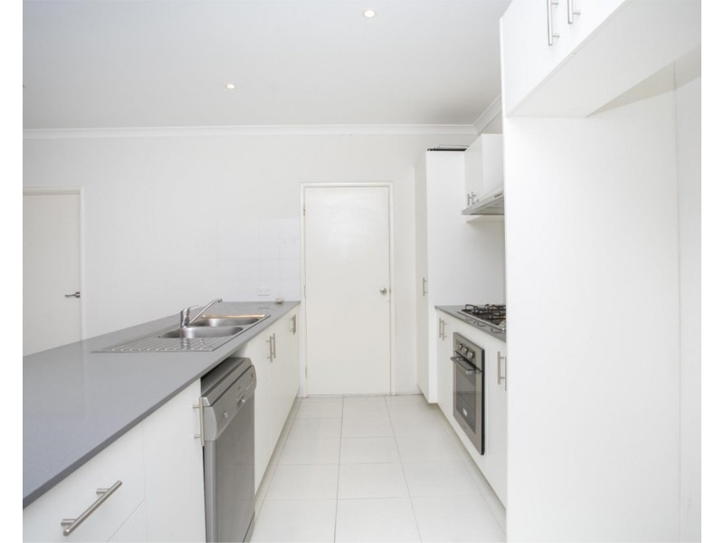 20 Hoypoy Gardens, Darch WA 6065