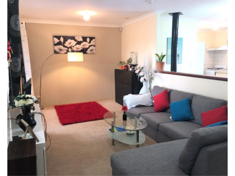 3 St Lawrence Drive, Beechboro WA 6063
