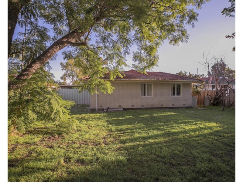 34  Southgate Road, Langford WA 6147