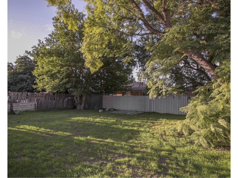 34  Southgate Road, Langford WA 6147