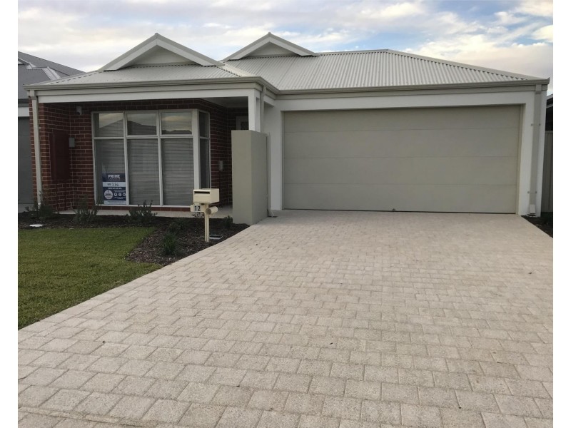 12 Addington Loop, Piara Waters WA 6112