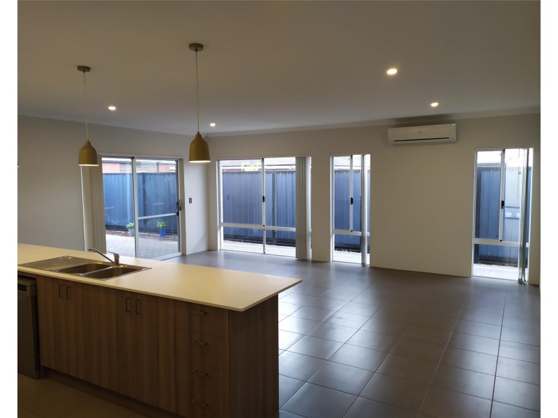 21A Gatton Way, Embleton WA 6062