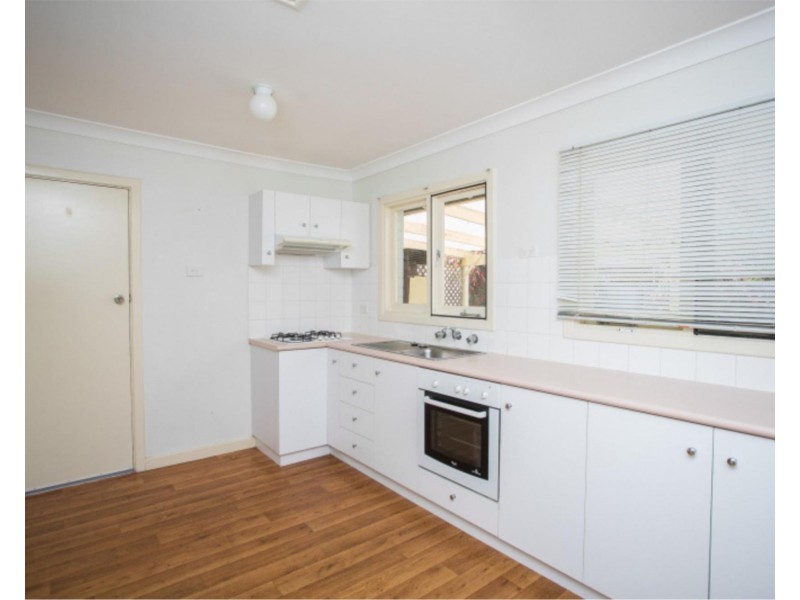 2/37 Varcoe Road, Koondoola WA 6064