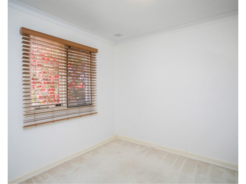 2/37 Varcoe Road, Koondoola WA 6064