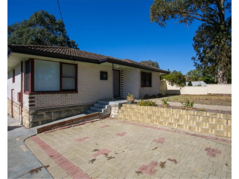 9 Woolgar Way, Lockridge WA 6054