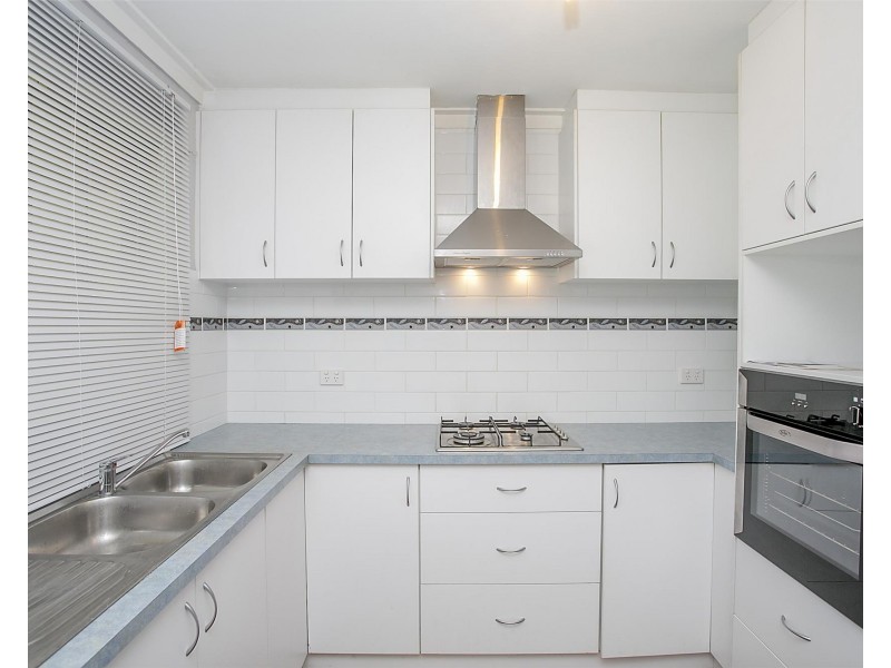 90 Dale Road, Armadale WA 6112