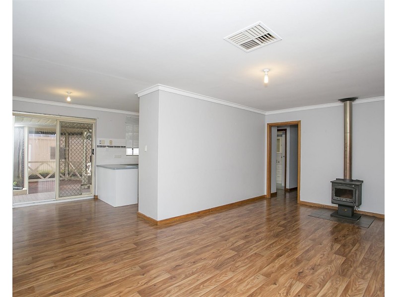 90 Dale Road, Armadale WA 6112