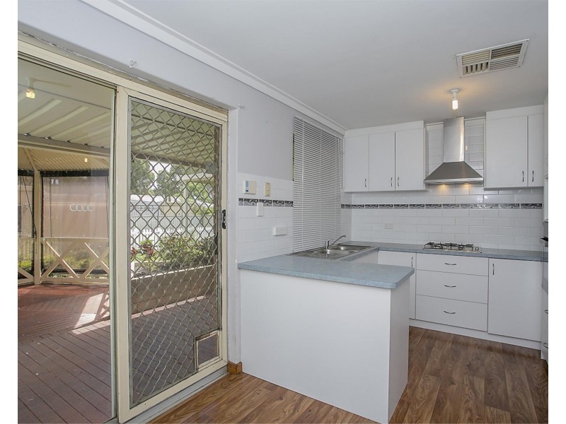 90 Dale Road, Armadale WA 6112