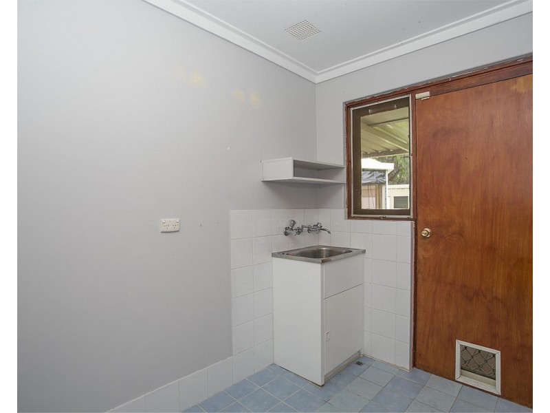 90 Dale Road, Armadale WA 6112