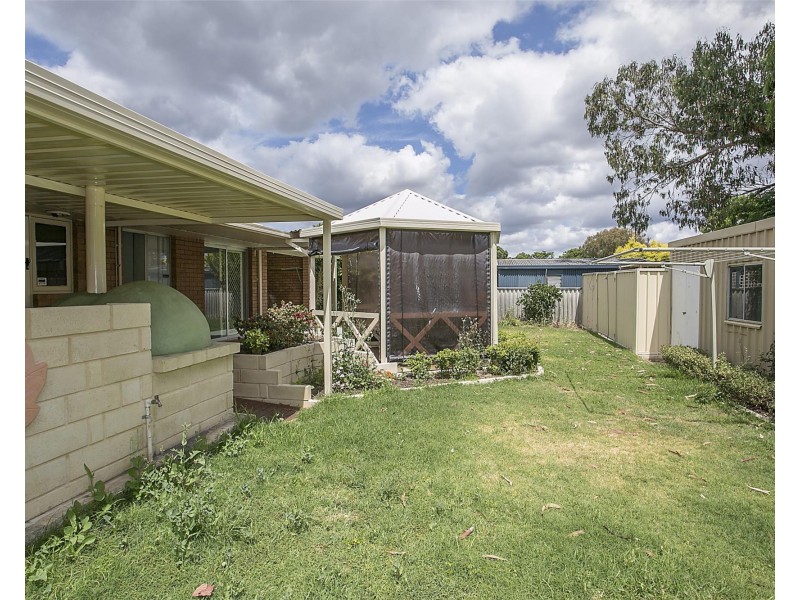 90 Dale Road, Armadale WA 6112