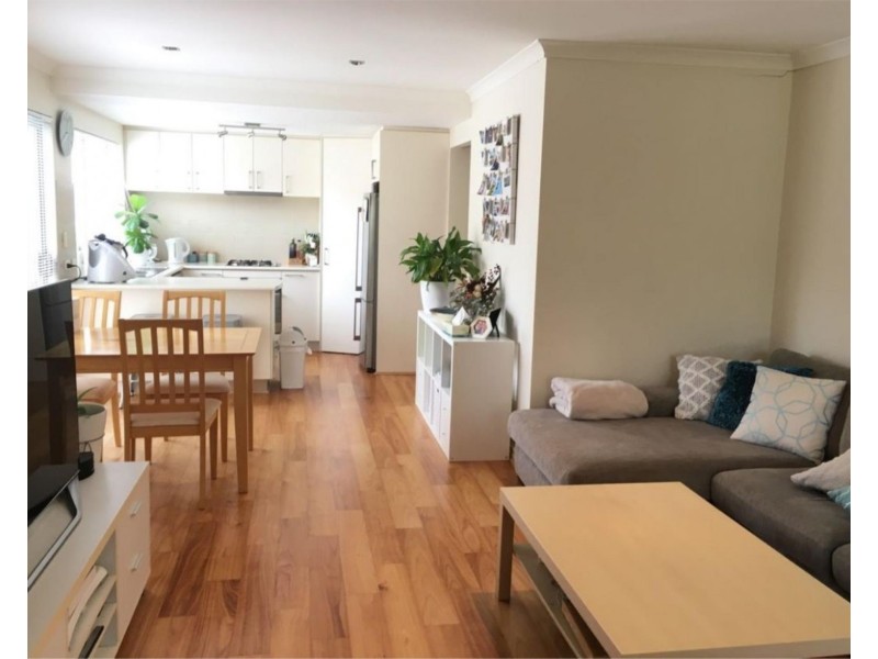 1/2 Lilacdale Road, Innaloo WA 6018