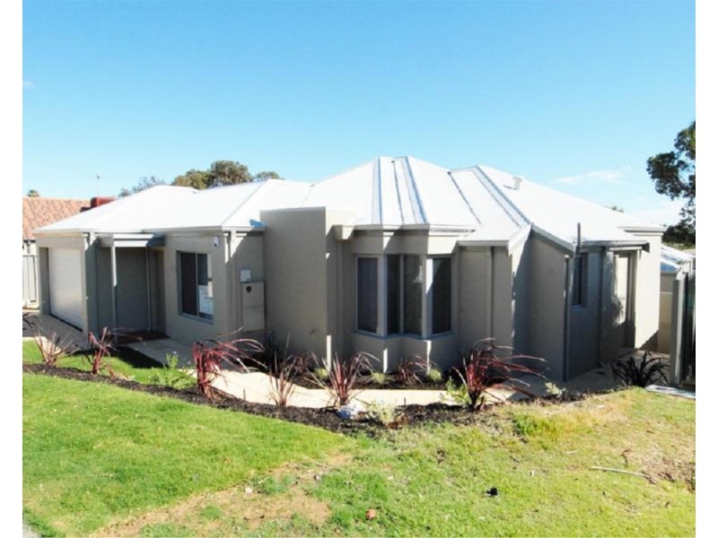 1/2 Lilacdale Road, Innaloo WA 6018