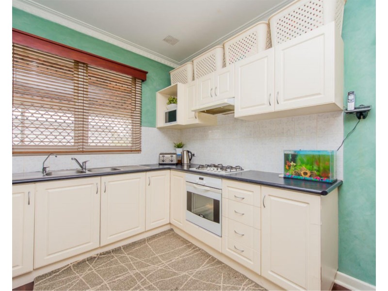 41 Maurice Street, Embleton WA 6062