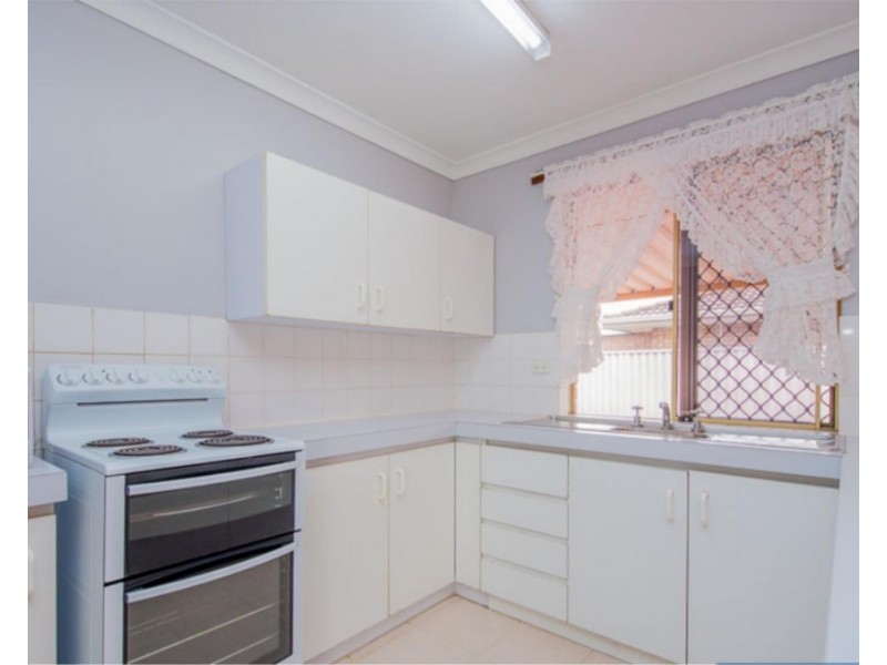 85 Ewart Street, Midland WA 6056