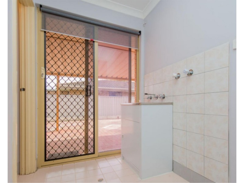 85 Ewart Street, Midland WA 6056