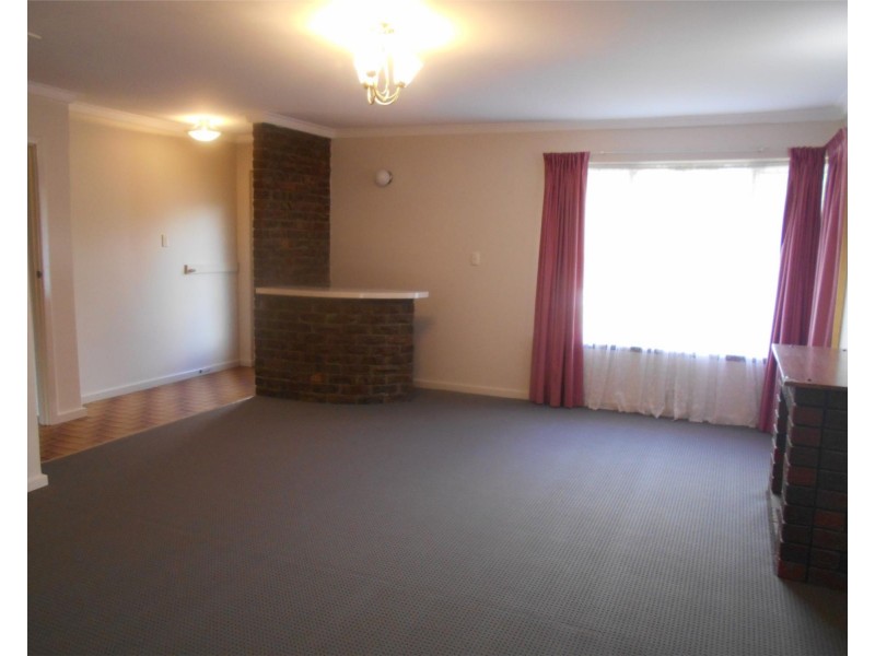 14 Seale Street, Beckenham WA 6107