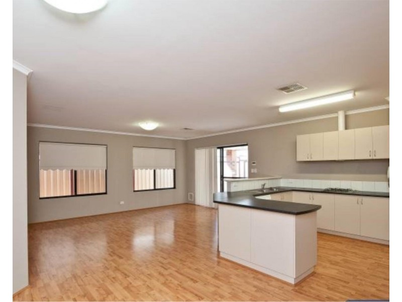 50A Mckenzie Way, Embleton WA 6062