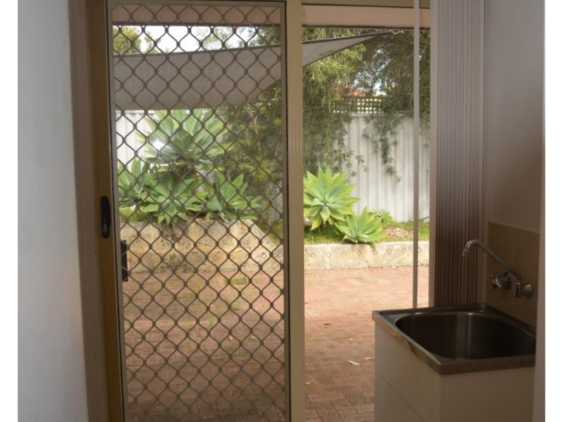 19B  Synnot View, Marangaroo WA 6064