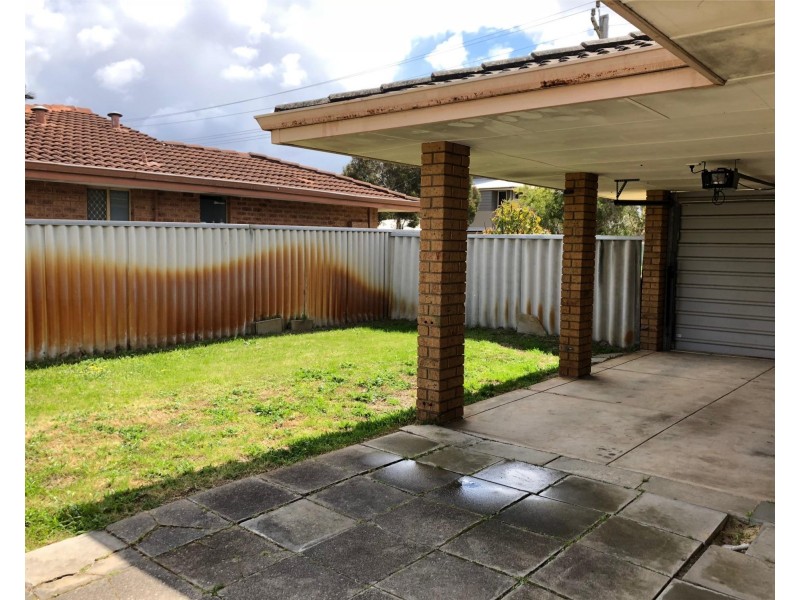 21 Tiber Avenue, Beechboro WA 6063