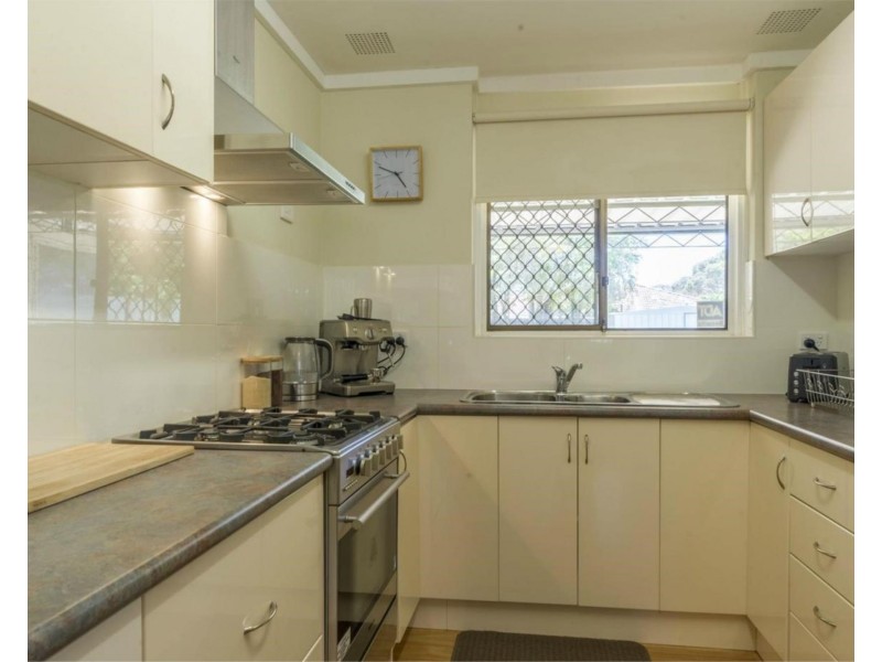 3 Monarch Court, Wanneroo WA 6065