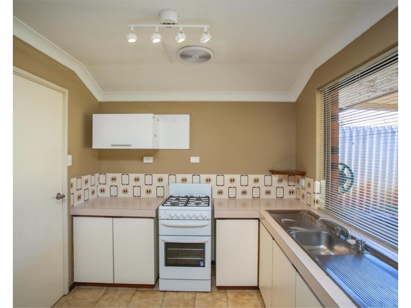 66 Pilkington Circus, Beechboro WA 6063