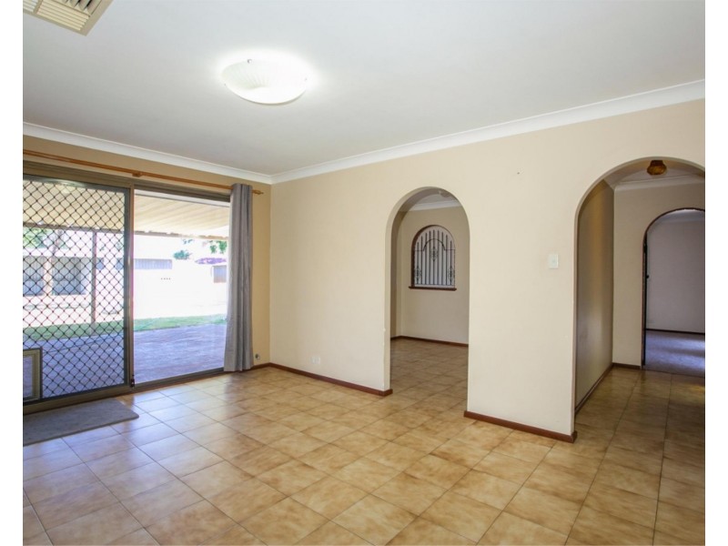66 Pilkington Circus, Beechboro WA 6063