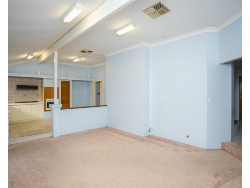 8 Welland Way, Beechboro WA 6063