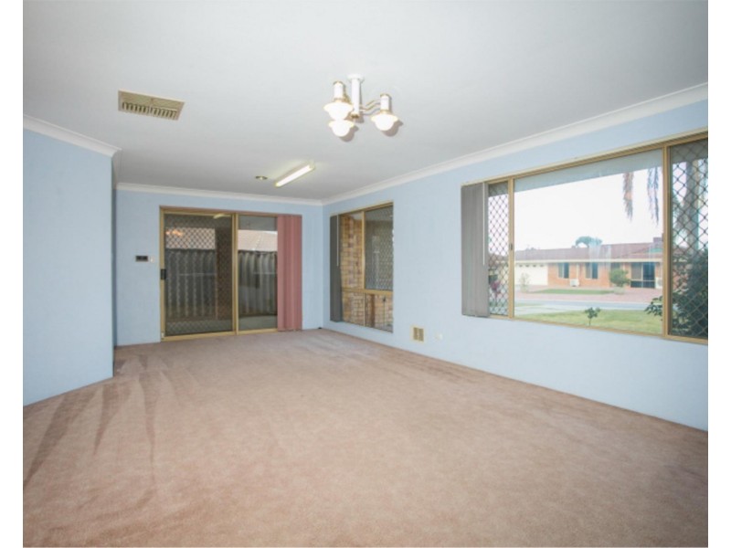 8 Welland Way, Beechboro WA 6063