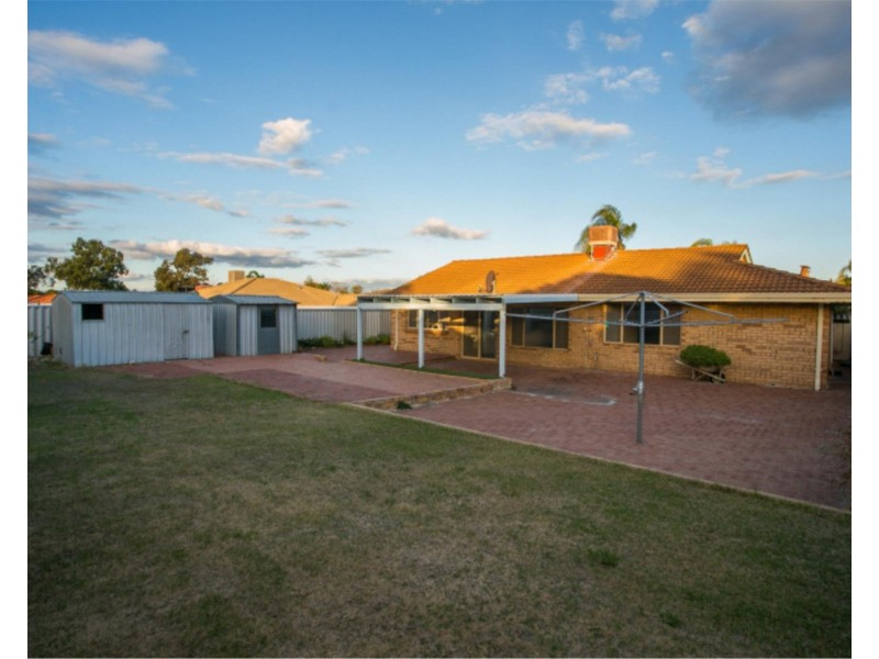 8 Welland Way, Beechboro WA 6063